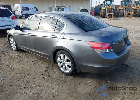 2010 Honda Accord 2.4 Ex z USA, uszkodzony, nr VIN 1HGCP2F74AA102567